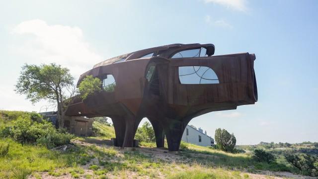 Great Plains, Greater Ugly