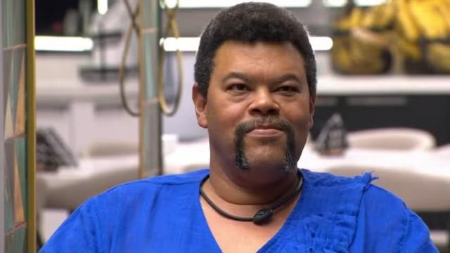 Dia 56: Formação de Paredão