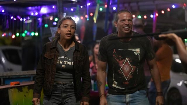 Ninguém Governa Sozinho