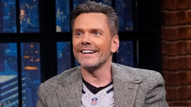 Joel McHale, Alison Oliver