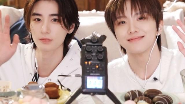 LEEHAN & WOONHAK Valentine’s Day ASMR (feat. Puppy Next Door) | Dujjonku, Dessert Mukbang 