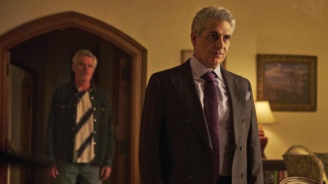 Shoot the Piano Player