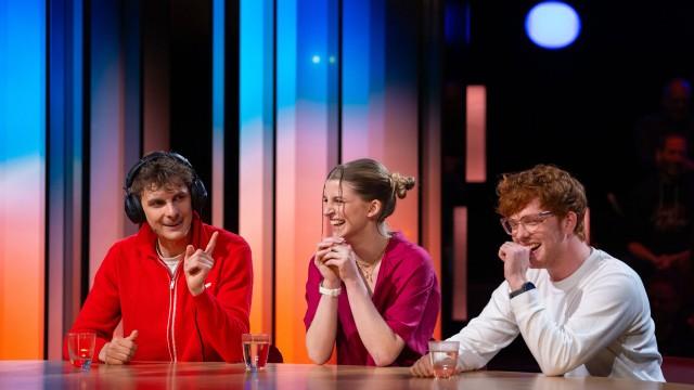 Stubru presenters Thibault, Nona, and Dries