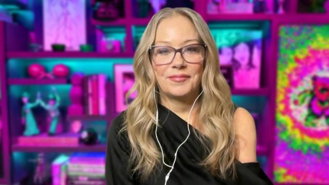 Christina Applegate & Elena Dubaich