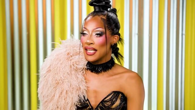 Bianca Del Rio & Jaida Essence Hall WANT THE MANAGER! (S18E13)