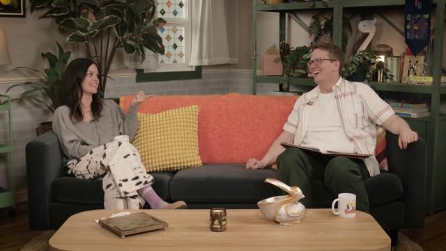 How Do I Stop a Sneeze? | Rachel Bilson Asks Hank Anything