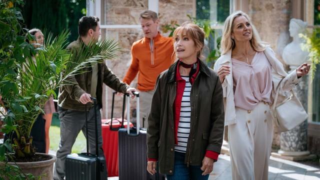 You Are Cordially Invited to an Assassination - Part 1