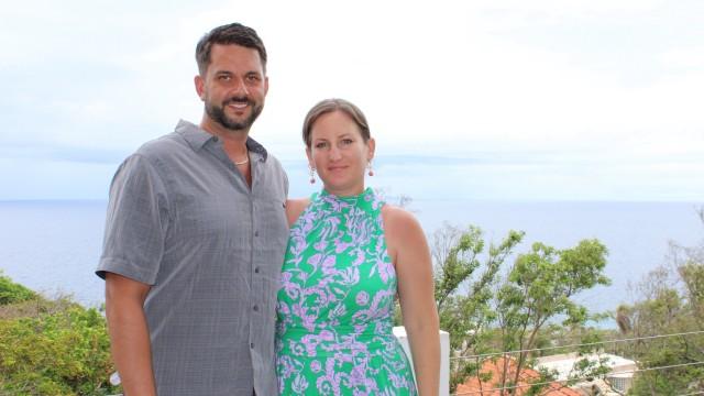 Reconnecting in Roatán