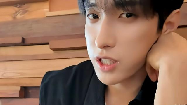 EP.87 DK & SEUNGKWAN's Acrostic Poem Challenge