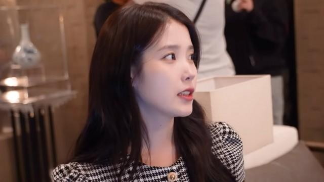 Behind the Scenes of 'Perfect Crown' | They Filmed Kiss After Kiss