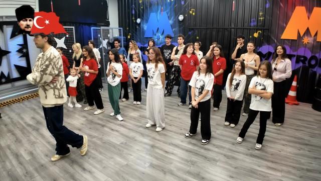 Metronom Akademi | 23 Nisan Ulusal Egemenlik ve Çocuk Bayramı Özel Bölüm