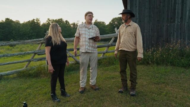 Les Stroud Goes Exploring with Tom