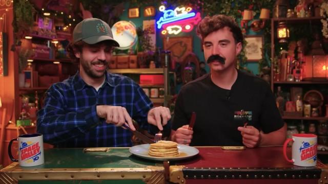 Assaggiamo le RICETTE di PANCAKE dal Mondo! - Qual è la Migliore?