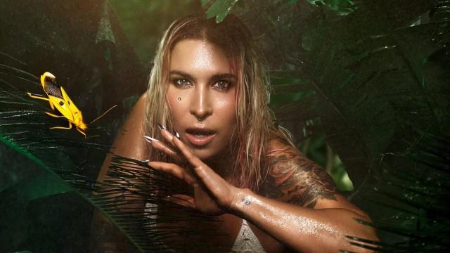 BEZ MASKI - Agnieszka Grzelak