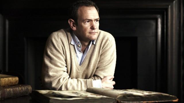 Alexander Armstrong