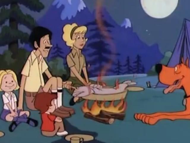 Bearly Camping [Marmaduke]