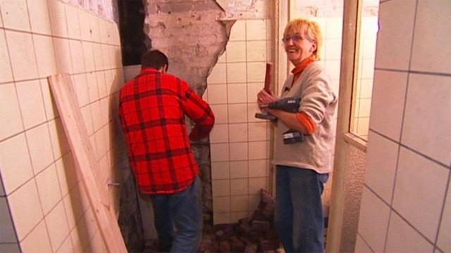 Alarm in der Kneipentoilette