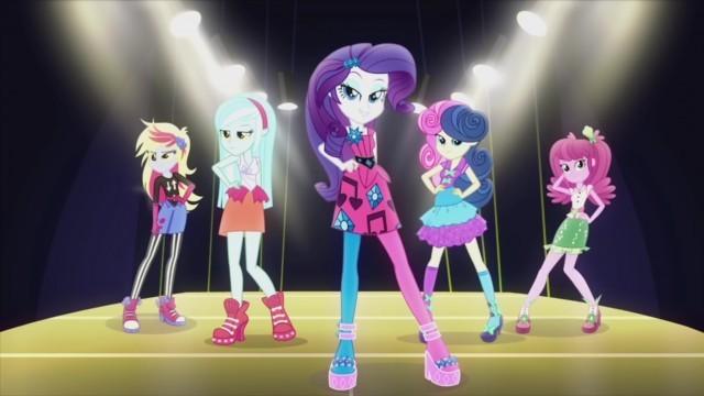 Equestria Girls 2: Rainbow Rocks:  Sequel Short #1: Life is a Runway