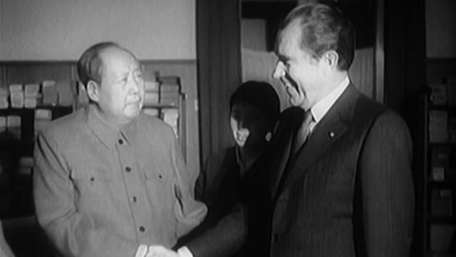 1972: Richard Nixon in China