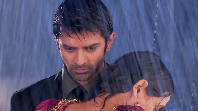 Arnav confused about Khushi