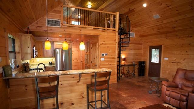 Broken Bow Lake Cabin Hunt