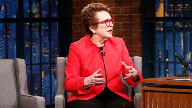 Bobby Moynihan, Billie Jean King