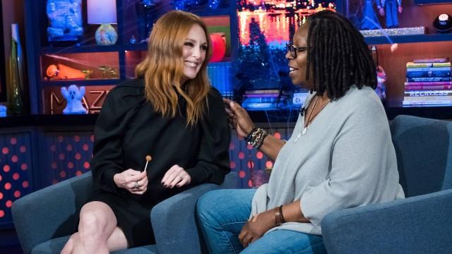 Julianne Moore & Whoopi Goldberg