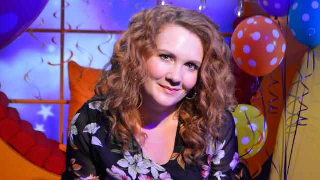 Jennie Mcalpine - I Don't Want Curly Hair