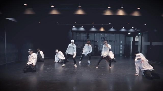 Stray Kids (스트레이 키즈) 'District 9' Dance Practice