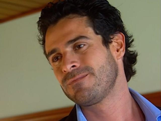 Federico recibe incomoda propuesta por parte de Susana