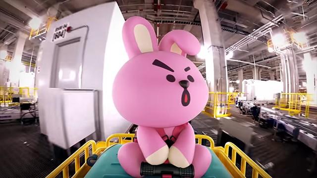 BT21's Airport Journey - COOKY