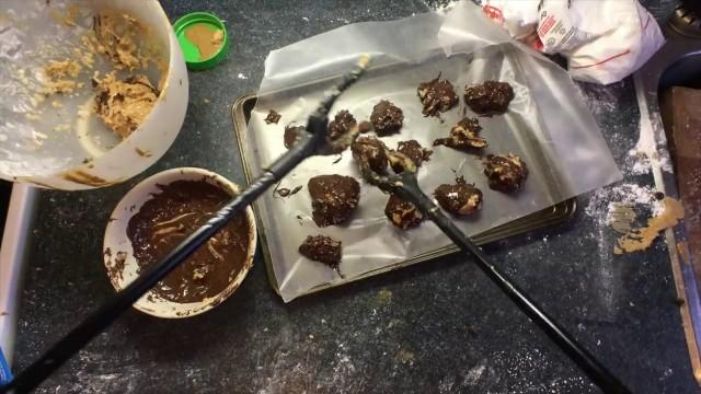 Peanut Butter Chocolate Robot Balls