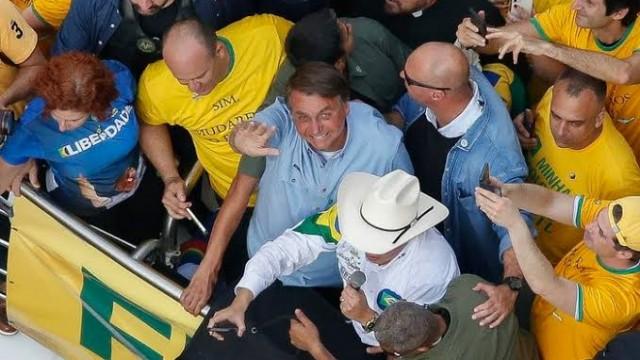 O golpe e a diplomacia