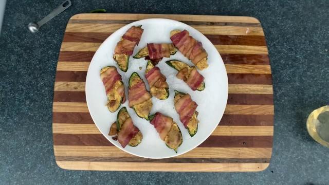 Bacon Jalapeño Poppers