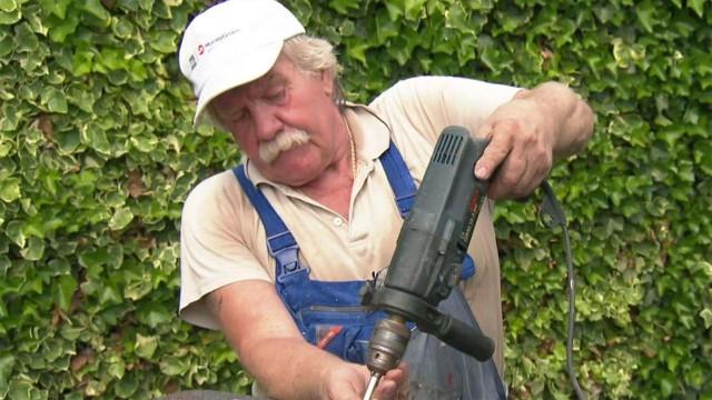 Heute u.a.: Ein Dach für Erwins Strandkorb