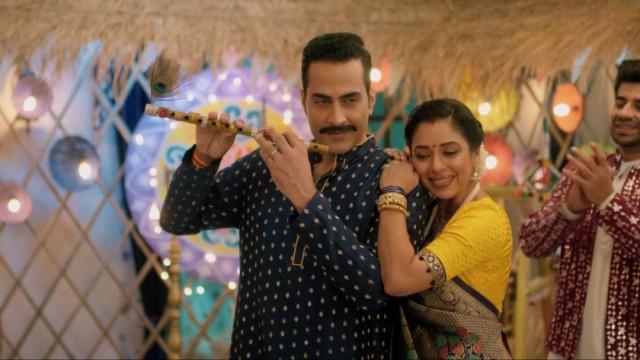 Vanraj Dances with Anupama