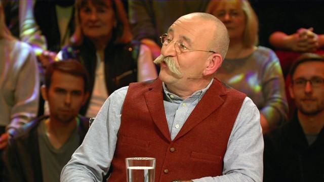 Wigald Boning und die zauberhafte Eier-Pflanze