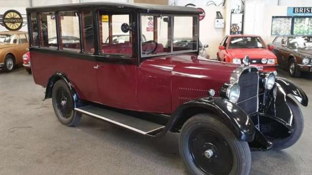 1926 Dodge Bus & Vauxhall Victor VX4/90