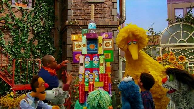 Elmo and Rosita’s Tallest Block Tower Ever