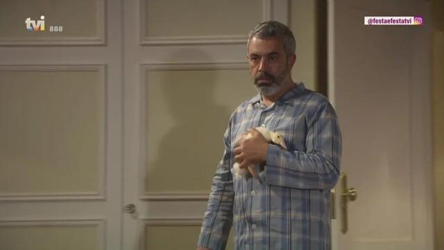 Bino faz uma cena de ciúmes