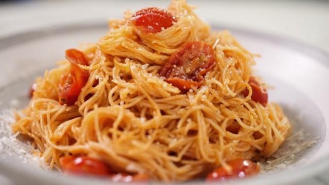 Noodle Mania