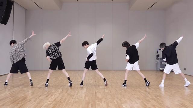 'MOA Diary (Dubaddu Wari Wari)' Dance Practice