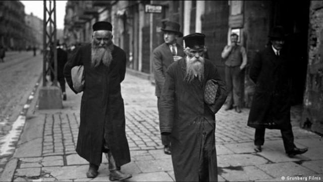 The Warsaw Ghetto - Memories of horror