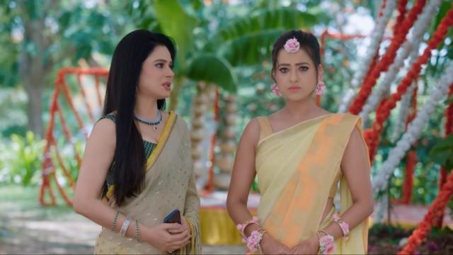 Kavya Faces Humiliation