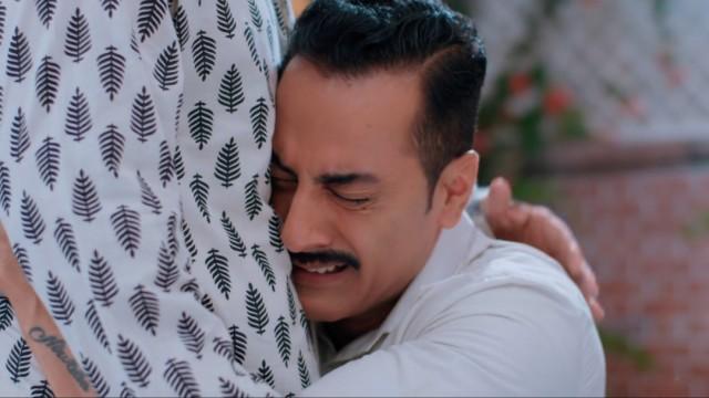 Kavya and Vanraj Turn Emotional