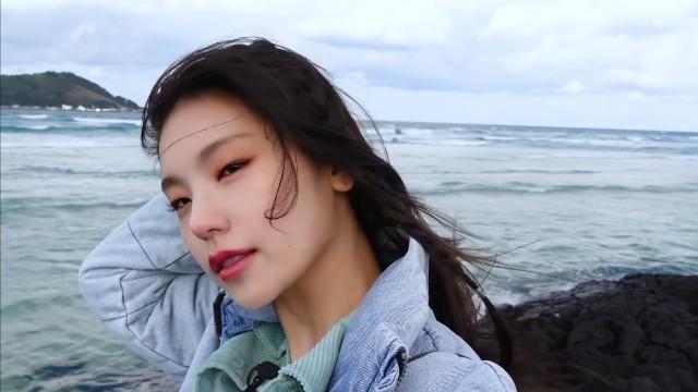 YEJI in JEJU