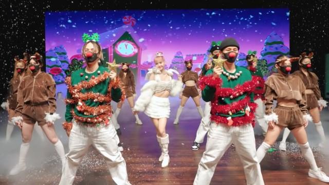 LILI’s FILM - ‘MONEY’ Dance Performance (Christmas Ver.) FOR BLINKS