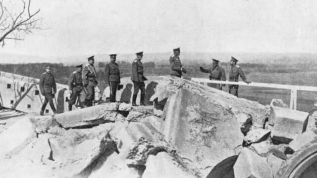 The Iron Curtain - The Cold War's Deadly Line of Demarcation