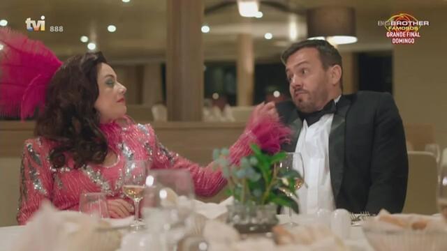 Quem é que vai fazer de Ana Carolina?