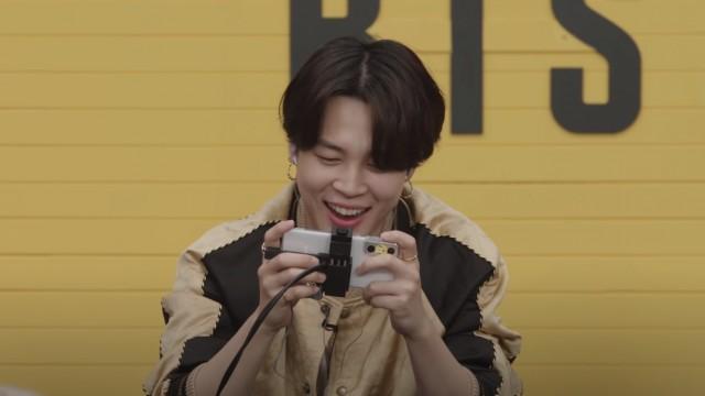 BTS Plays Free Fire!